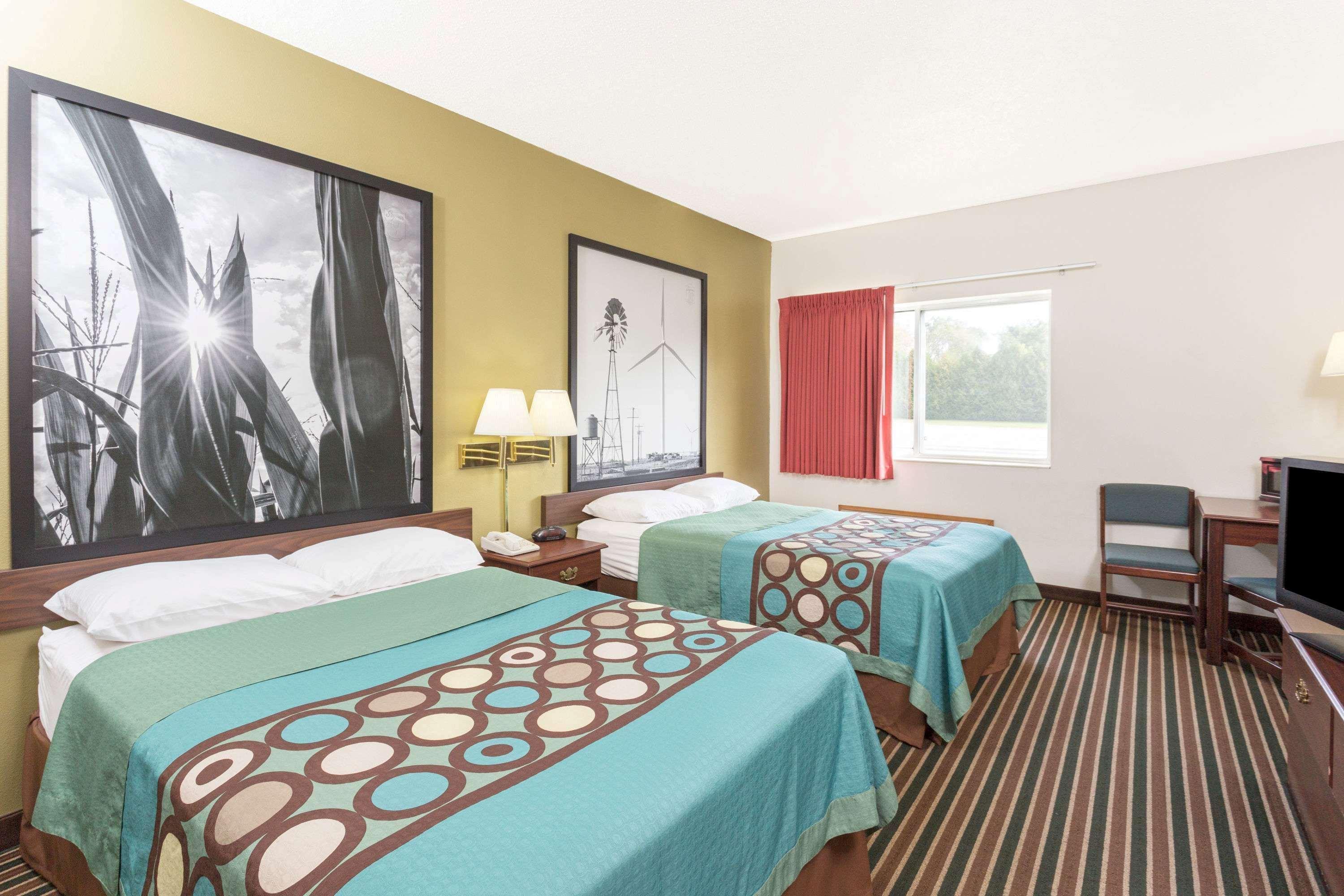 Hotel Super 8 By Wyndham Cresco Ia Extérieur photo