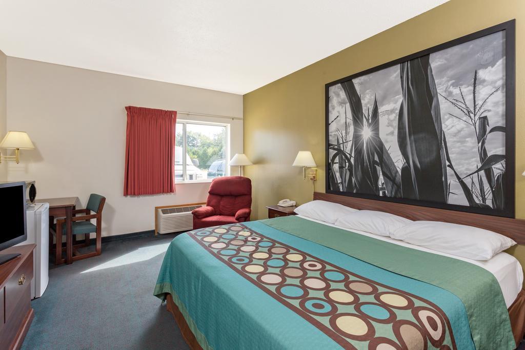 Hotel Super 8 By Wyndham Cresco Ia Extérieur photo